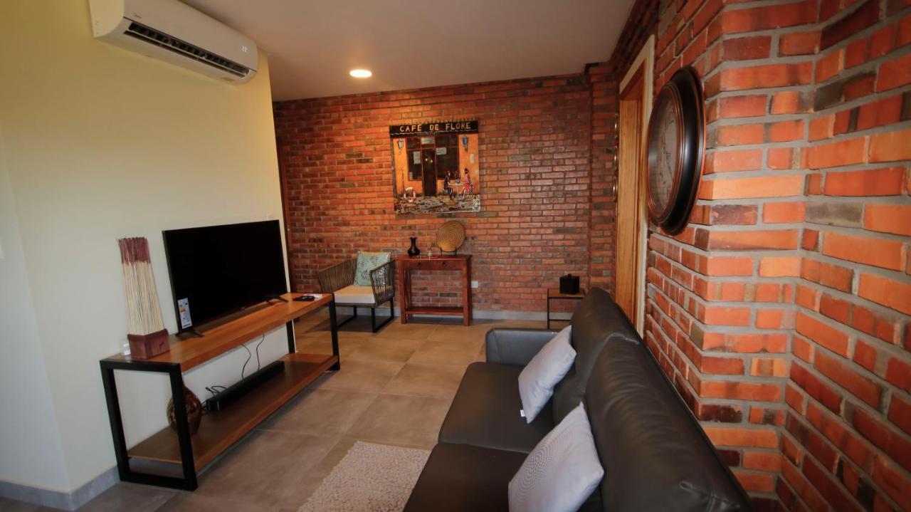 Aparthotel Los Laureles Nemby Exterior photo